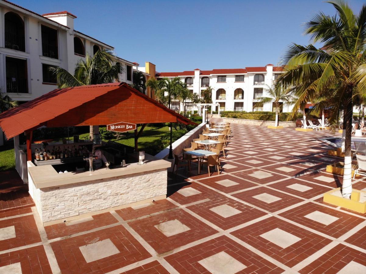 Cozumel Hotel & Resort Trademark Collection By Wyndham Exterior photo